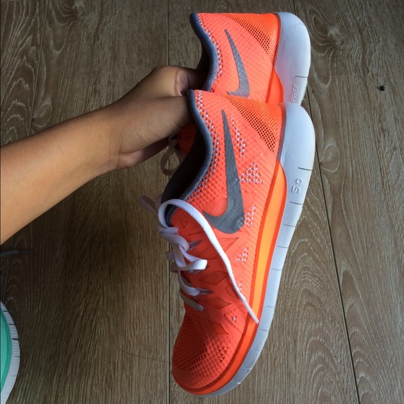 Salmon Pink Nike Free Runs