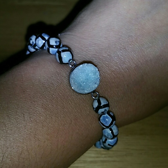 Designs By Samia Jewelry - Natural stone .925 SS ice blue Druzy Bracelet NEW