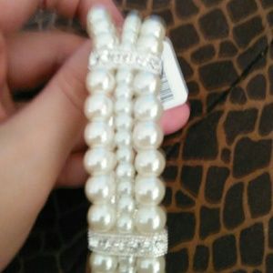 Pearl and bling bracelet
