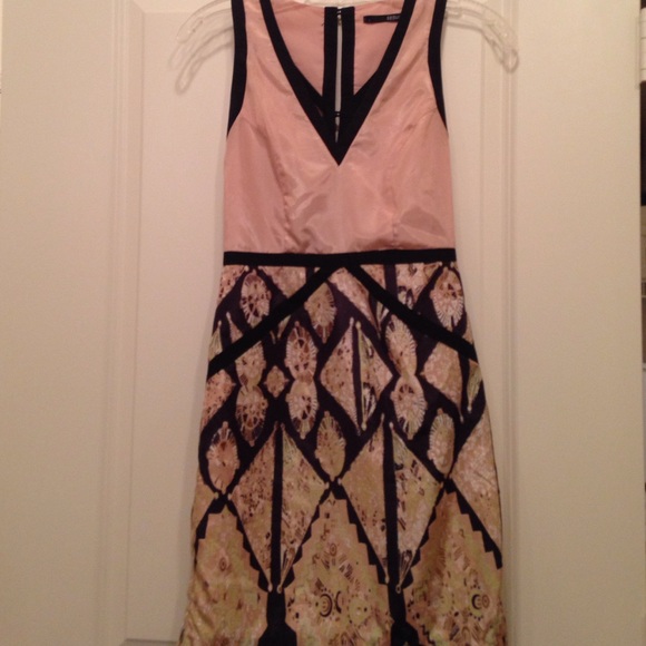 Cocktail dress with awesome back!