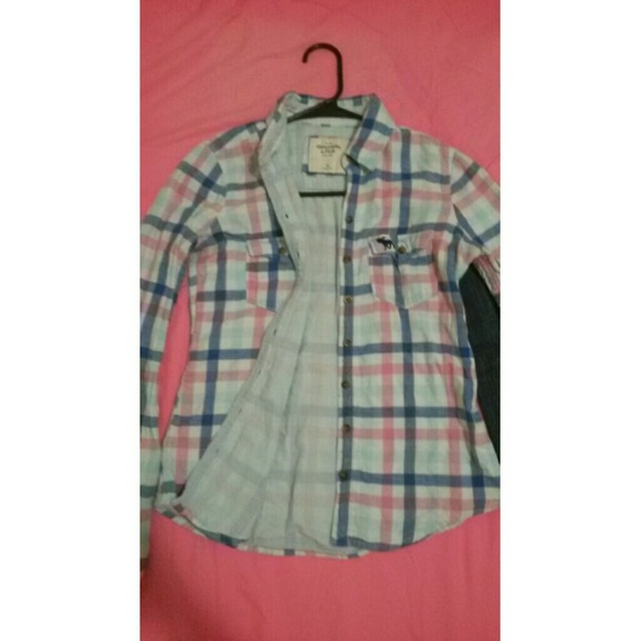 Spring colored flannel! - Picture 2 of 2