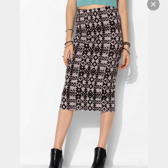 Ecote Pencil skirt