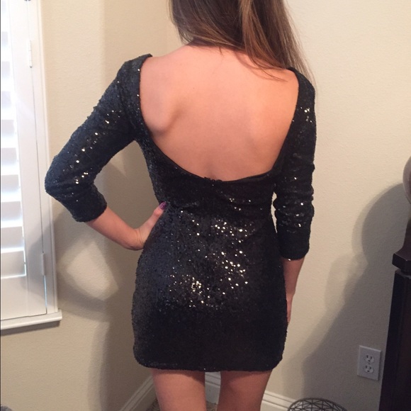 Black sequin party dress!