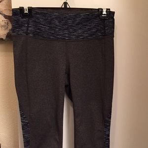 Athleta Power Thru Mesh Capri