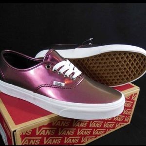 Brand new woman's vans still in box.