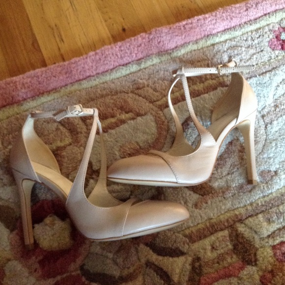 Bundled!❤️Nude zara heels - Picture 3 of 4
