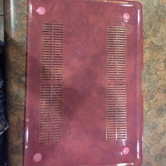 MacBook Pro 13 inch case fits w/ retina display - Picture 1 of 2