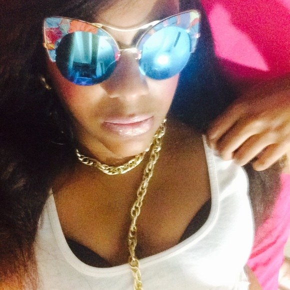 SOLD! - Picture 3 of 4