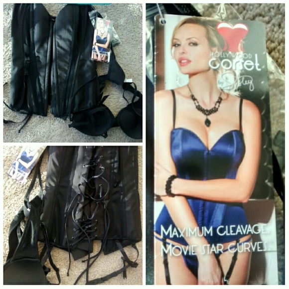Lingerie- Maximum Cleavage Corset