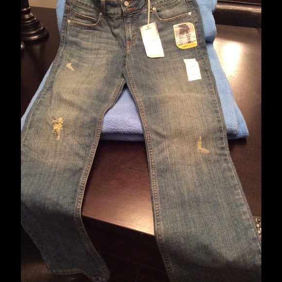 NWT Levi's Boyfriend Jeans