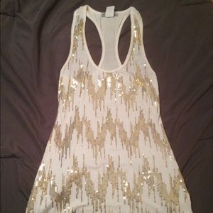 White/ gold tank