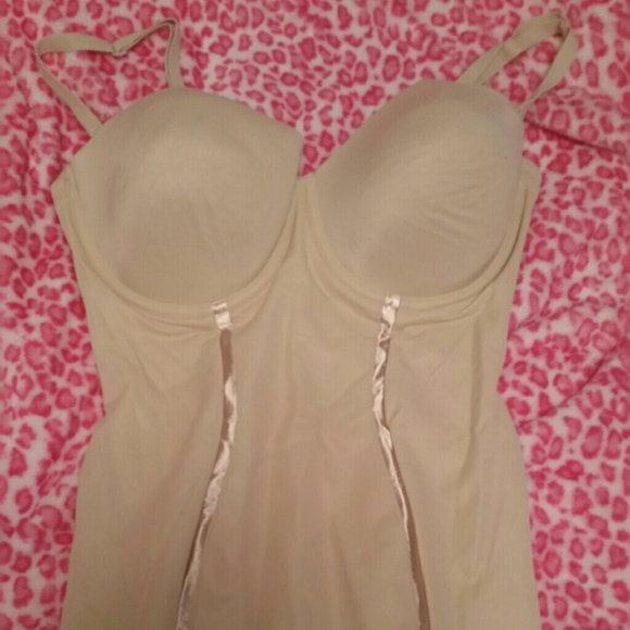 Maidenform Shapewear Slip