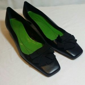 Kate Spade women leather shoes sz. 9 M