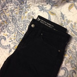 black gap mid rise skinny jeans