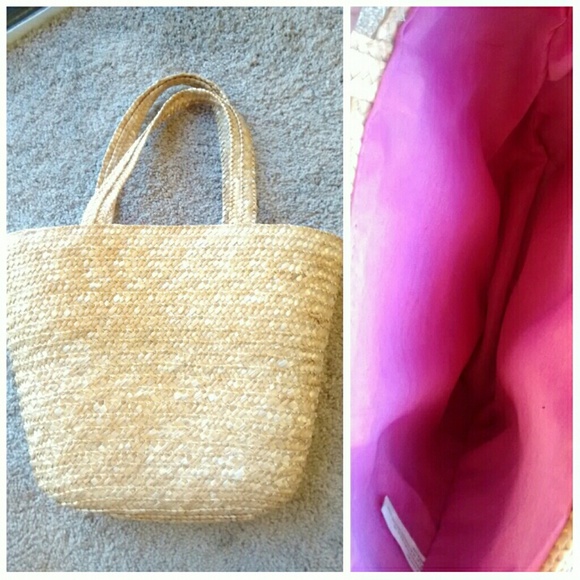 Straw purse - Picture 1 of 1
