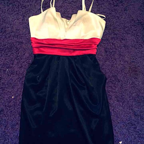 Beautiful formal dress!