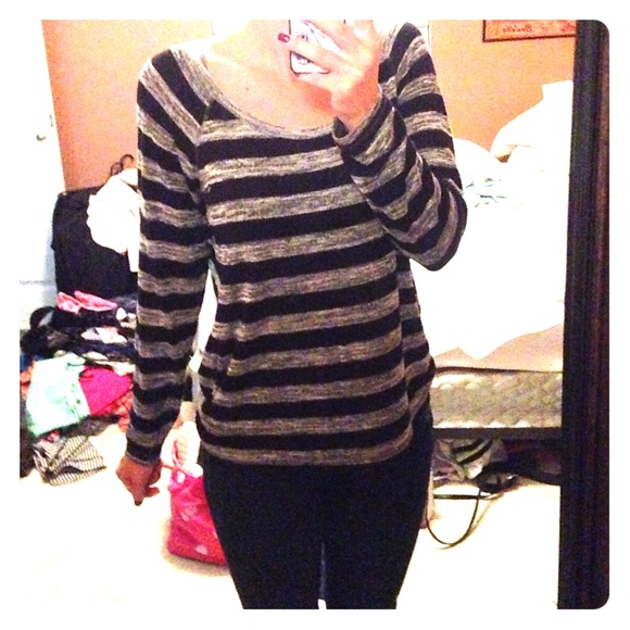 Forever 21 oversized long sleeve shirt
