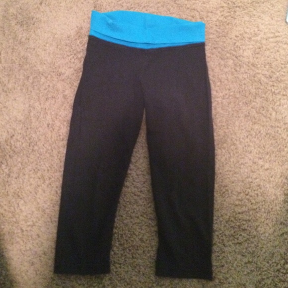 Yoga capris