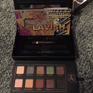 Anastasia Beverly Hills Lavish Palette