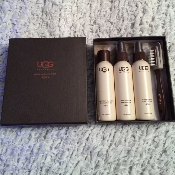 UGG Sheepskin Care Kit