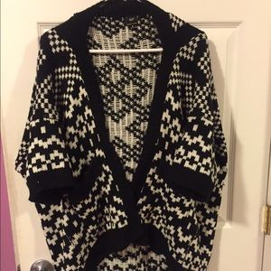 Very cute & warm cardigan