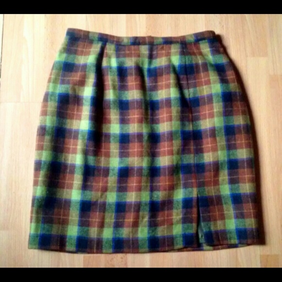Easy Pieces Wool Plaid Skirt