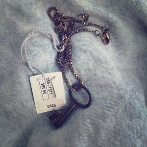 A key necklace