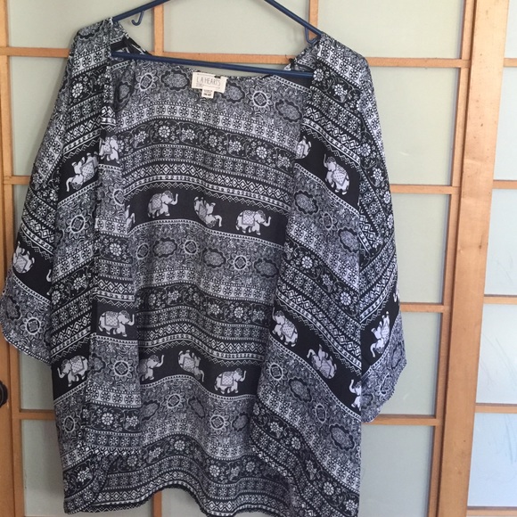 Super Cute Elephant Kimono