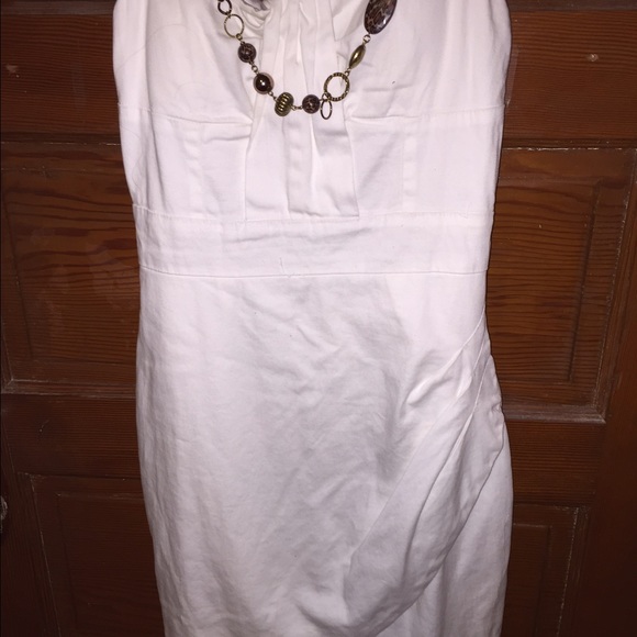 White strapless dress