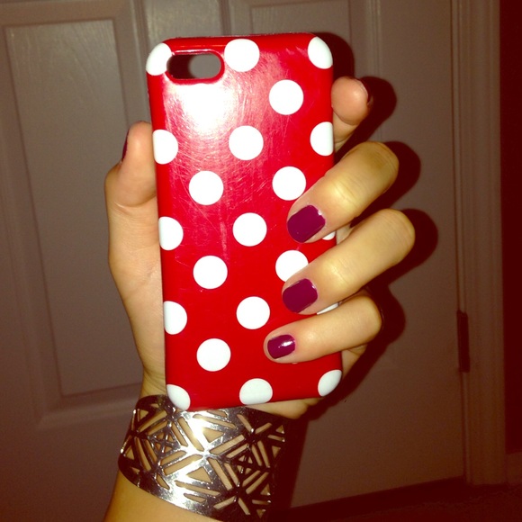 Red polka dot iPhone 5c case.