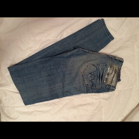 Embedded jeans - Picture 2 of 3