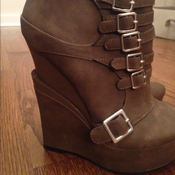 Michael Antonio women mercer ankle boot