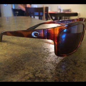 Costa Del Mar Cut sunglasses