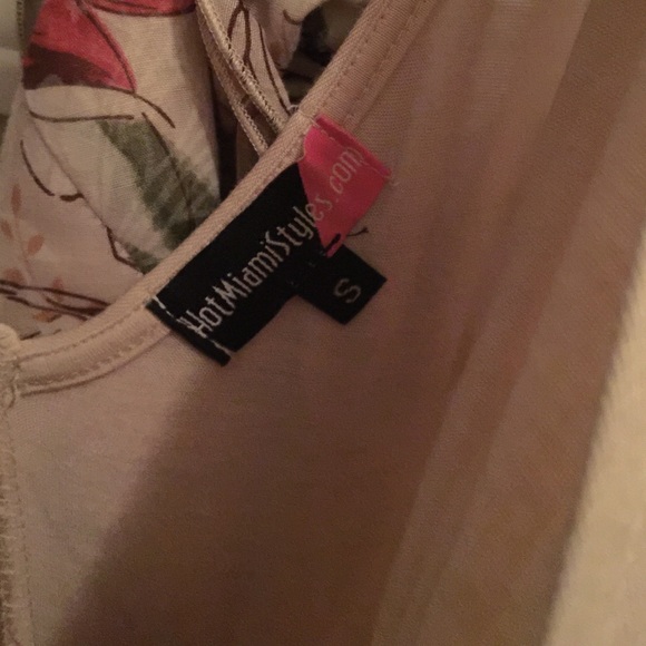 Hot Miami style dress - Picture 3 of 3