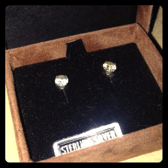 Diamond stud earrings