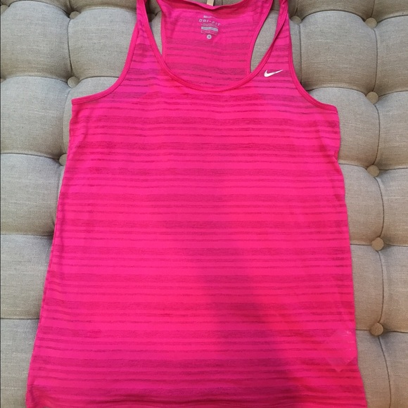Worn once Pink Nike tank