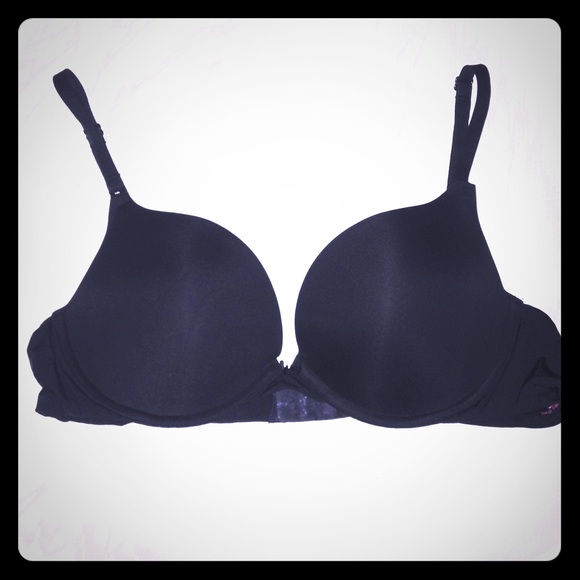 Black Victoria's Secret bra.