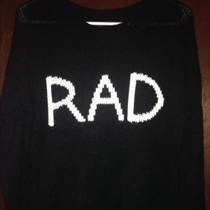 Rad sweater