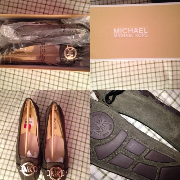 SOLD Brand new Michael Kors flats size 7 1/2