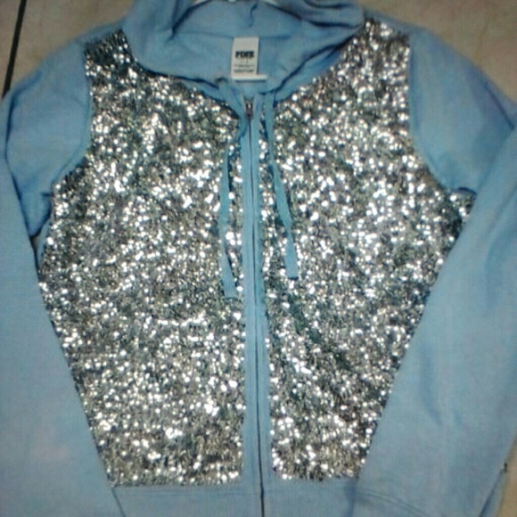 Large vs bling zip up