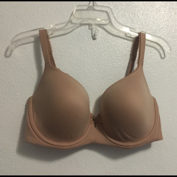 Body By Victoria's Secret Nude Bra
