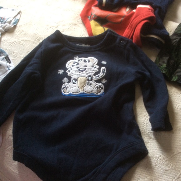 7 piece clothing boy sizes baby to 18 months - Picture 3 of 4