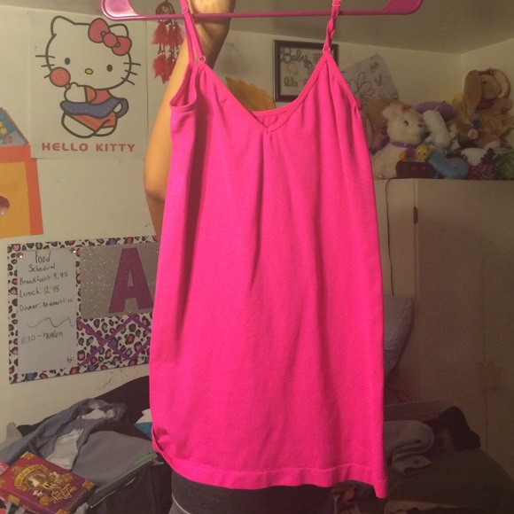 tank top.