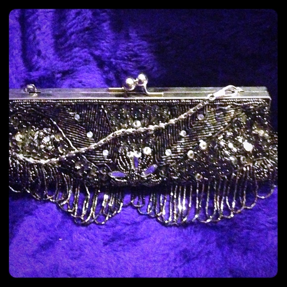 Formal clutch purse