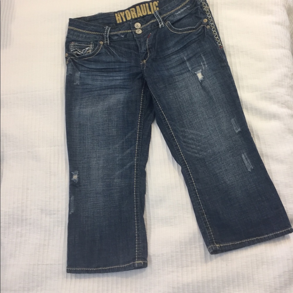 Hydraulic jean capris