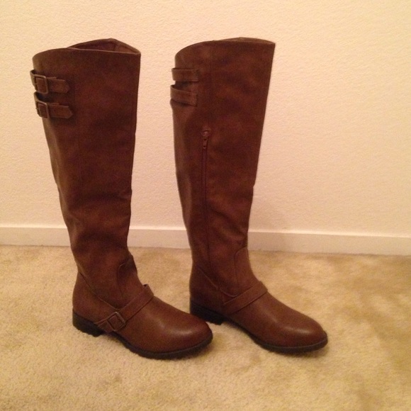 Size 9 Women's Riding Boots (only worn once)