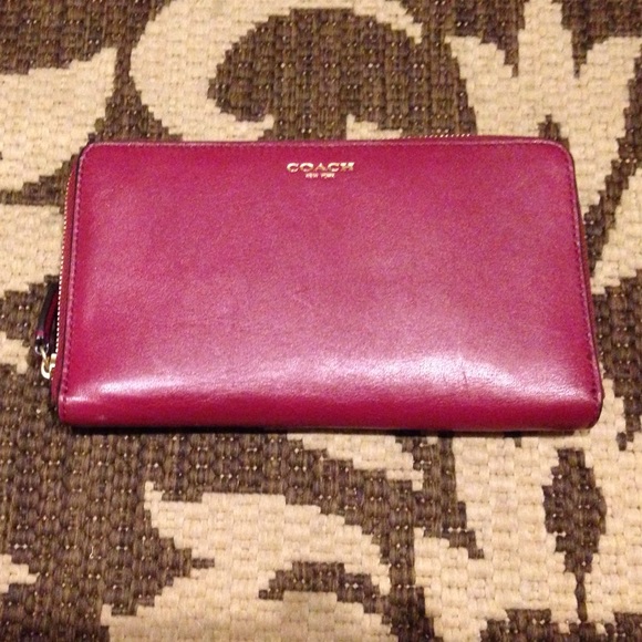 Coach Handbags - Coach wallet