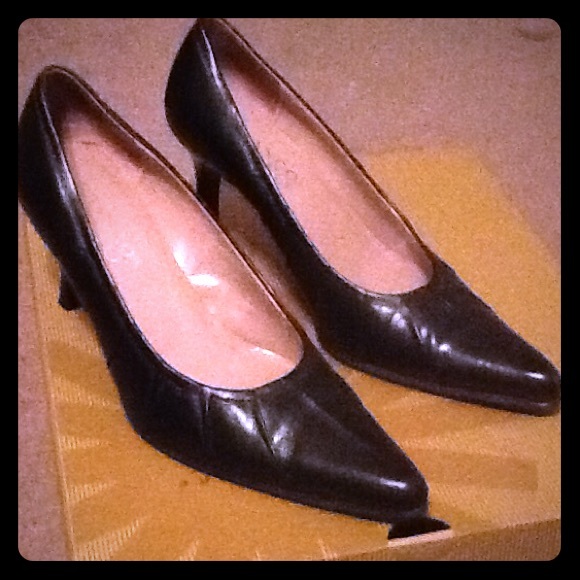 Shoes every woman should own!