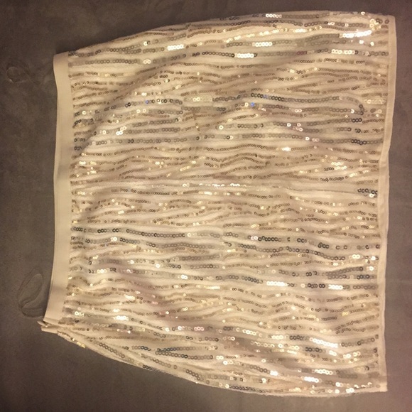 Sequined Off white skirt