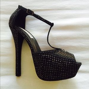 Steve Madden platform heels.